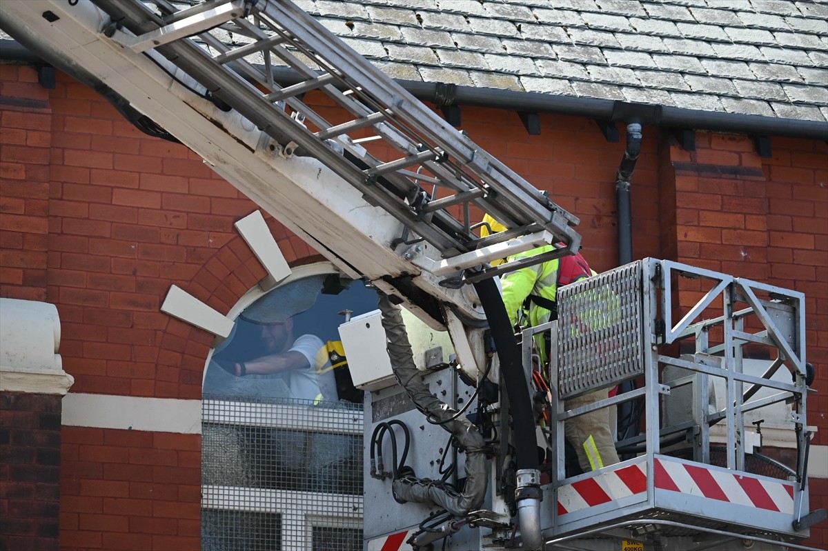 İngiltere'nin Southport kentinde 3 çocuğun öldürüldüğü, 8'i çocuk 10 kişinin yaralandığı bıçaklı...