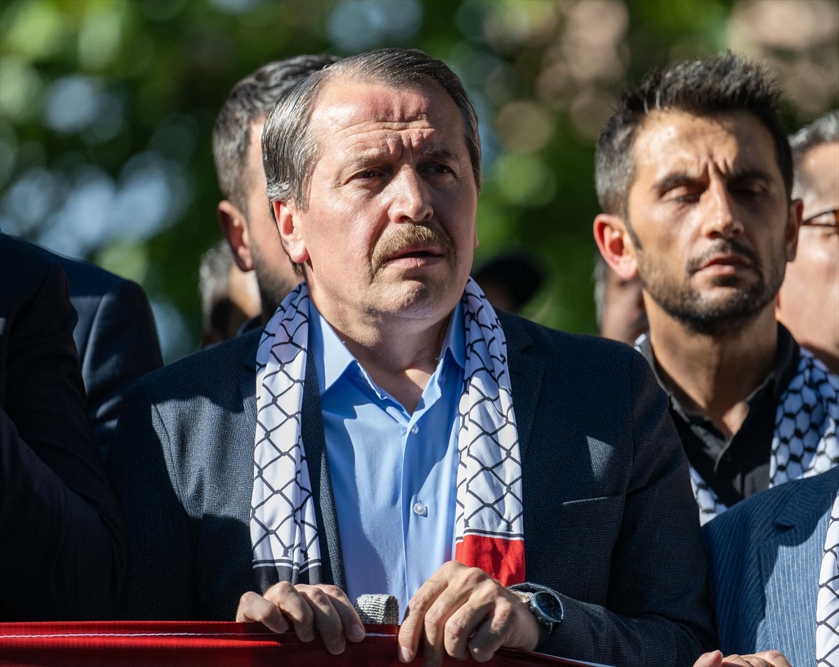 İran'ın başkenti Tahran'da suikasta uğrayan Hamas Siyasi Büro Başkanı İsmail Heniyye için...