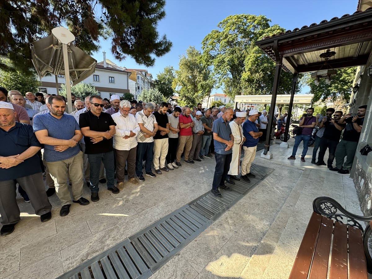 İran'ın başkenti Tahran'da suikasta uğrayan Hamas Siyasi Büro Başkanı İsmail Heniyye için...