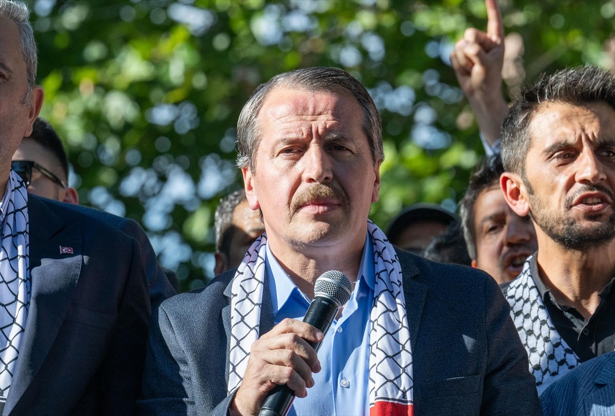 İran'ın başkenti Tahran'da suikasta uğrayan Hamas Siyasi Büro Başkanı İsmail Heniyye için...