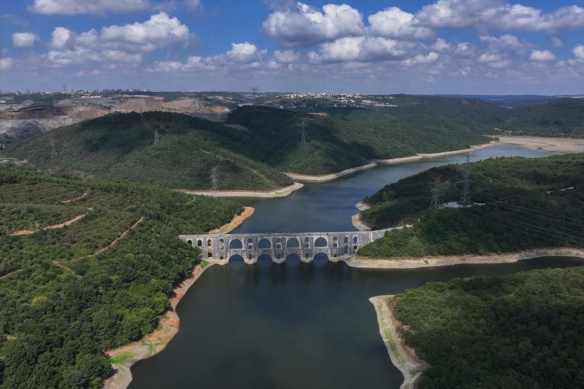 İstanbul Su ve Kanalizasyon İdaresi (İSKİ) verilerine göre, barajlardaki su doluluk oranı yüzde...