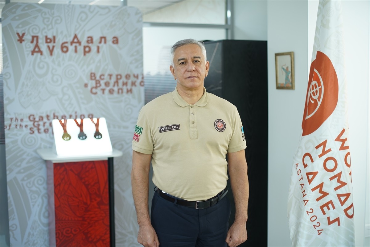 Kazakistan'da 5. Dünya Göçebe Oyunları'nda ilk 3'e giren sporculara verilecek altın, gümüş ve...