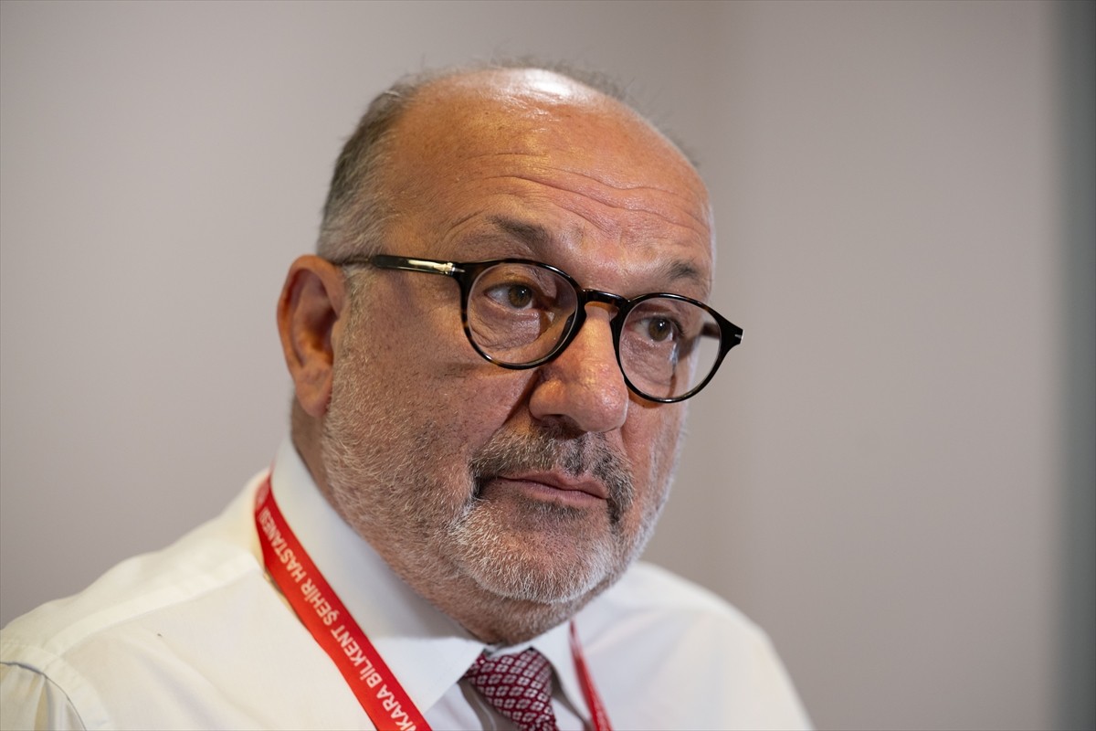 Kovid-19, influenza (grip) dahil gribal enfeksiyonlarda kalp krizi riskinin arttığı, korunmak için...