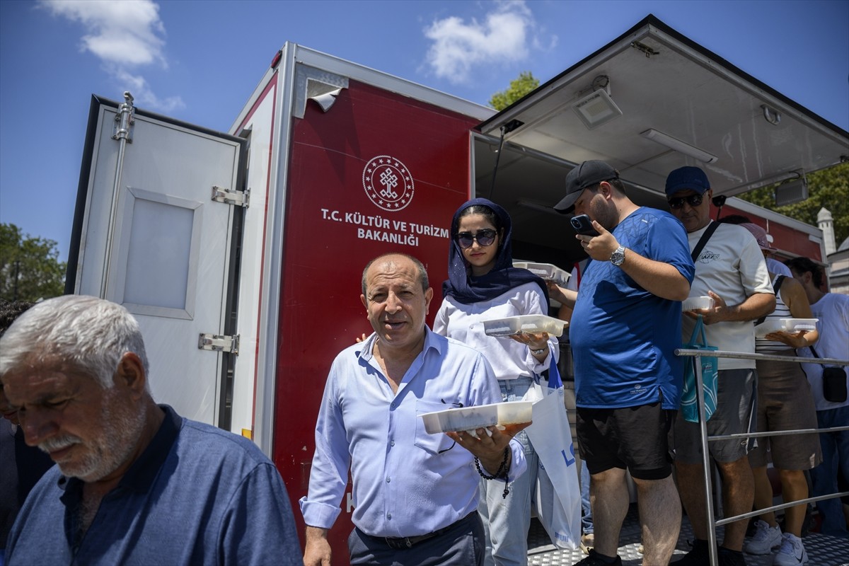 Kültür ve Turizm Bakanlığı Vakıflar Genel Müdürlüğü korumasında olan Ayasofya-i Kebir Cami-i...