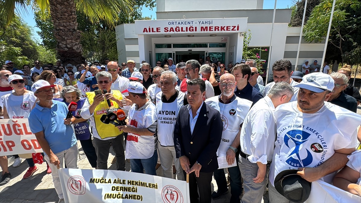 Muğla'nın Bodrum ilçesinde Dr. Mustafa Hürkal Tezvar'ın görevi başında şiddete maruz kalarak...