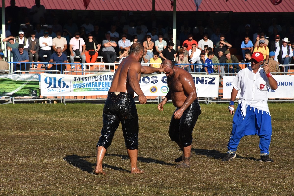 Ordu'da, 916'ncı Aybastı Perşembe Yaylası Ordulu Mustafa Pehlivan Yağlı Güreş ve Kültür...