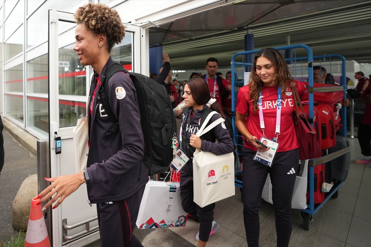 Paris 2024 Olimpiyat Oyunları'nda mücadele edecek Türkiye Olimpiyat Takımı (Team Türkiye)...