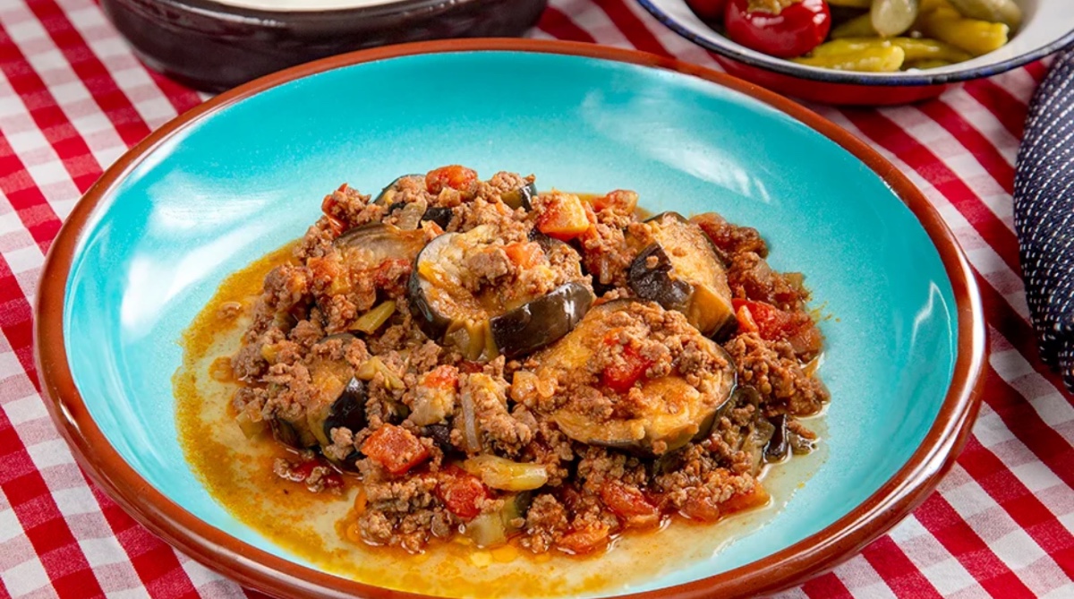 patlıcan musakka tarifi