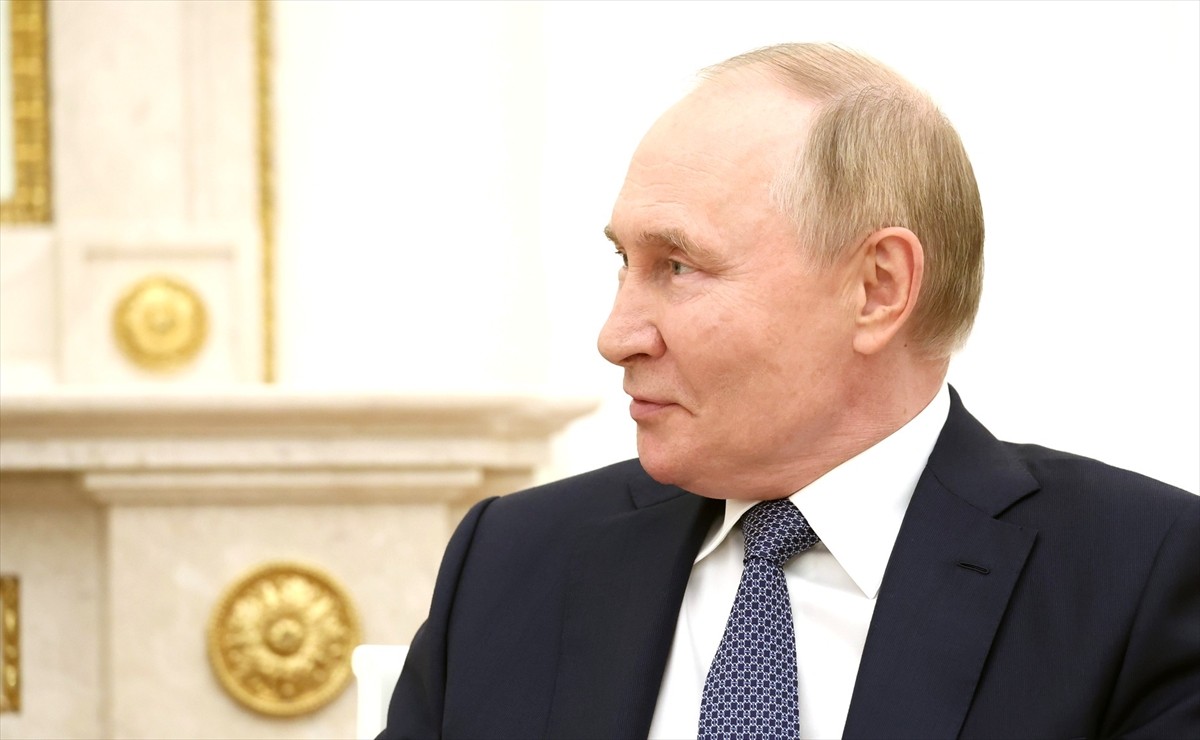 Rusya Devlet Başkanı Vladimir Putin (sağda) ile Suriye Devlet Başkanı Beşşar Esed’in (solda)...