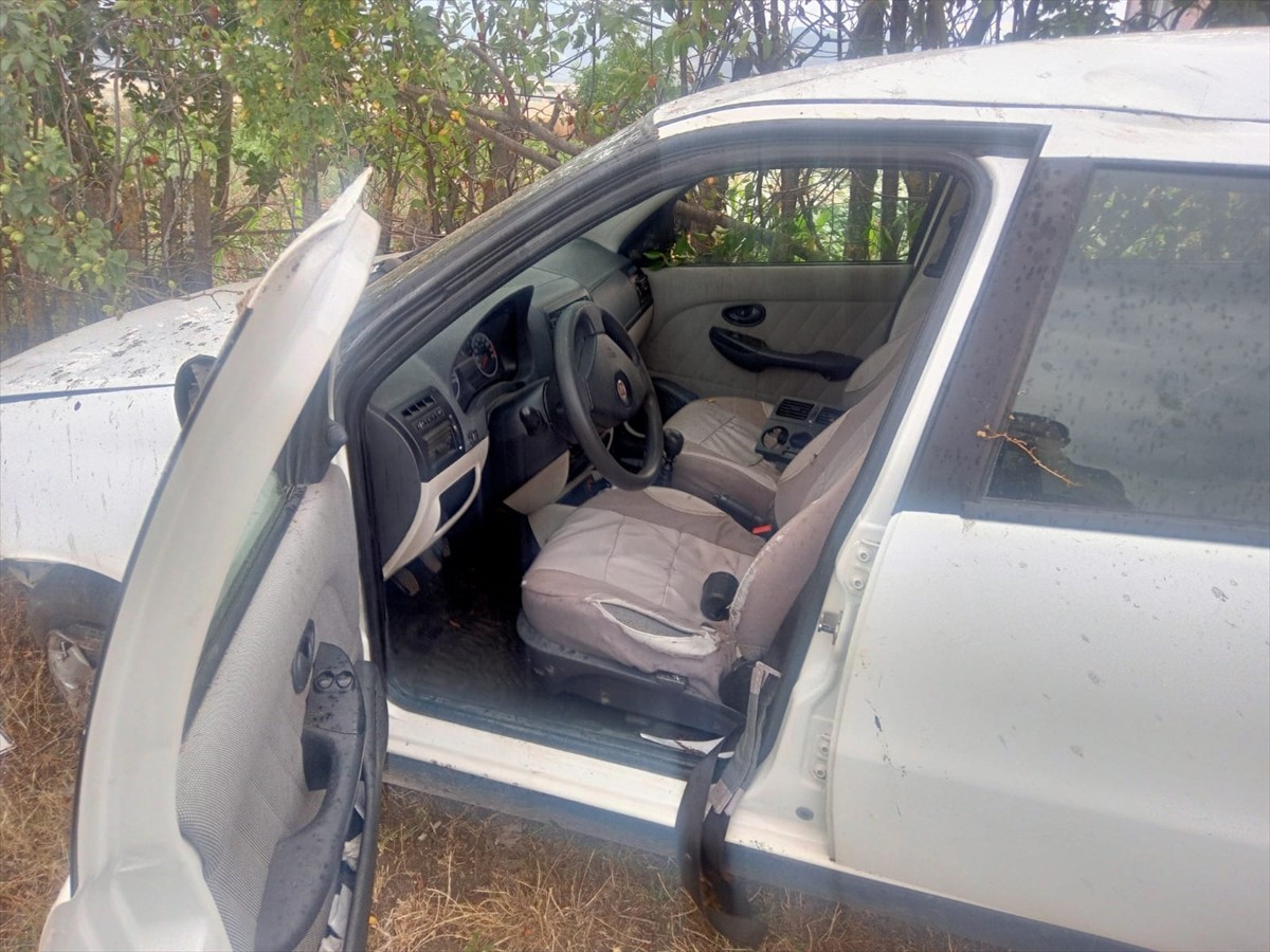 Samsun'un Havza ilçesinde meydana gelen trafik kazasında 13 yaşındaki çocuk hayatını...