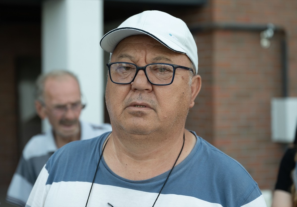 Sincan'a bağlı Saraycık Mahallesi'nde 5 gündür süregelen su kesintisi mahalle sakinlerini mağdur...