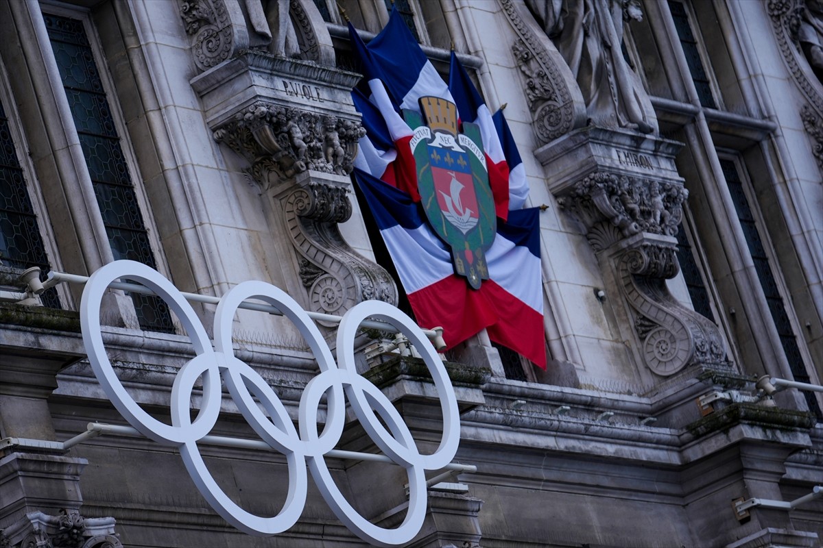 Tarihteki 33. olimpiyatlara ev sahipliği yapacak Fransa'nın başkenti Paris'te hazırlıklar son...