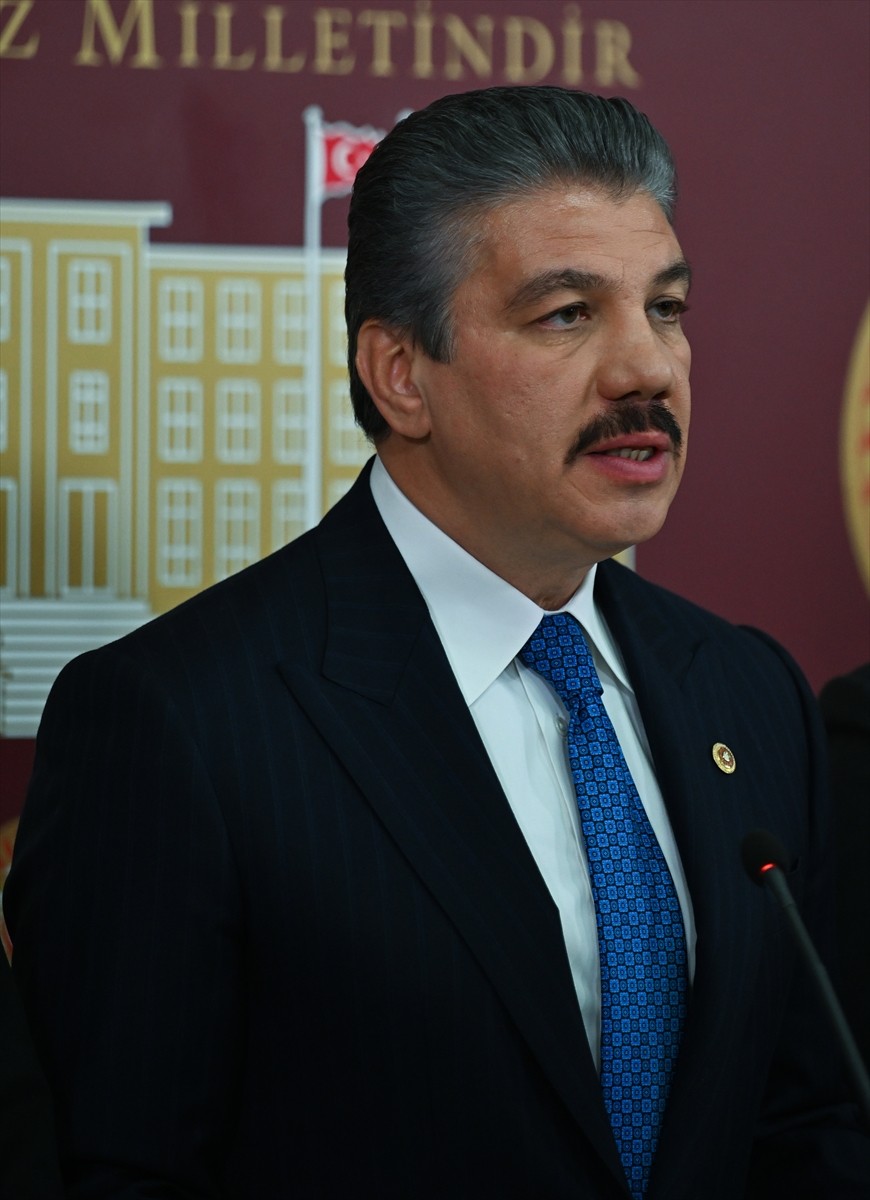 TBMM Adalet Komisyonu Başkanı ve AK Parti İstanbul Milletvekili Cüneyt Yüksel,  Meclis'te...