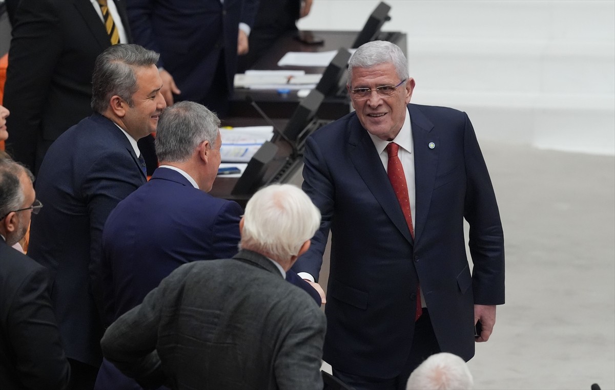 TBMM Genel Kurulu'nda, sahipsiz hayvanlara yönelik düzenlemeler içeren Hayvanları Koruma Kanununda...