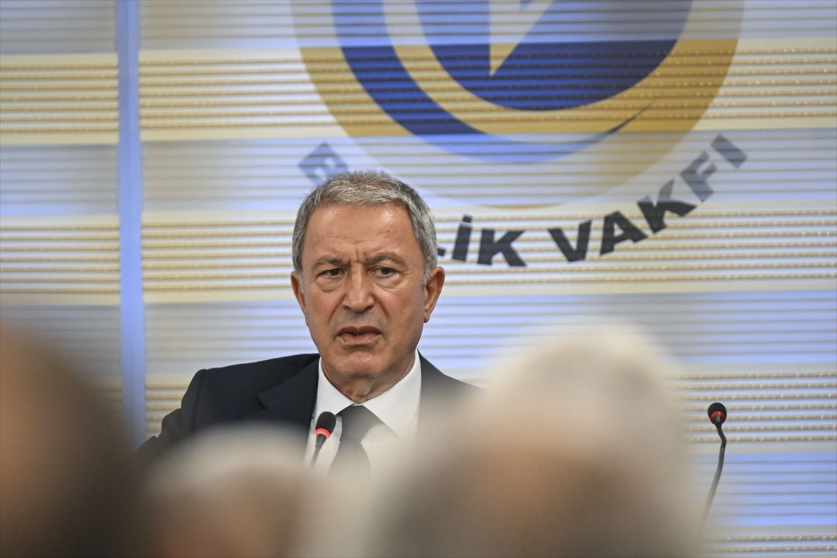 TBMM Milli Savunma Komisyonu Başkanı ve AK Parti Kayseri Milletvekili Hulusi Akar,  Birlik...