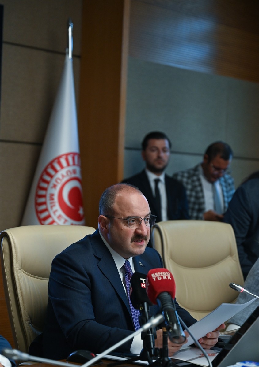 TBMM Sanayi, Ticaret, Enerji, Tabii Kaynaklar, Bilgi ve Teknoloji Komisyonunda, Tüketicinin...