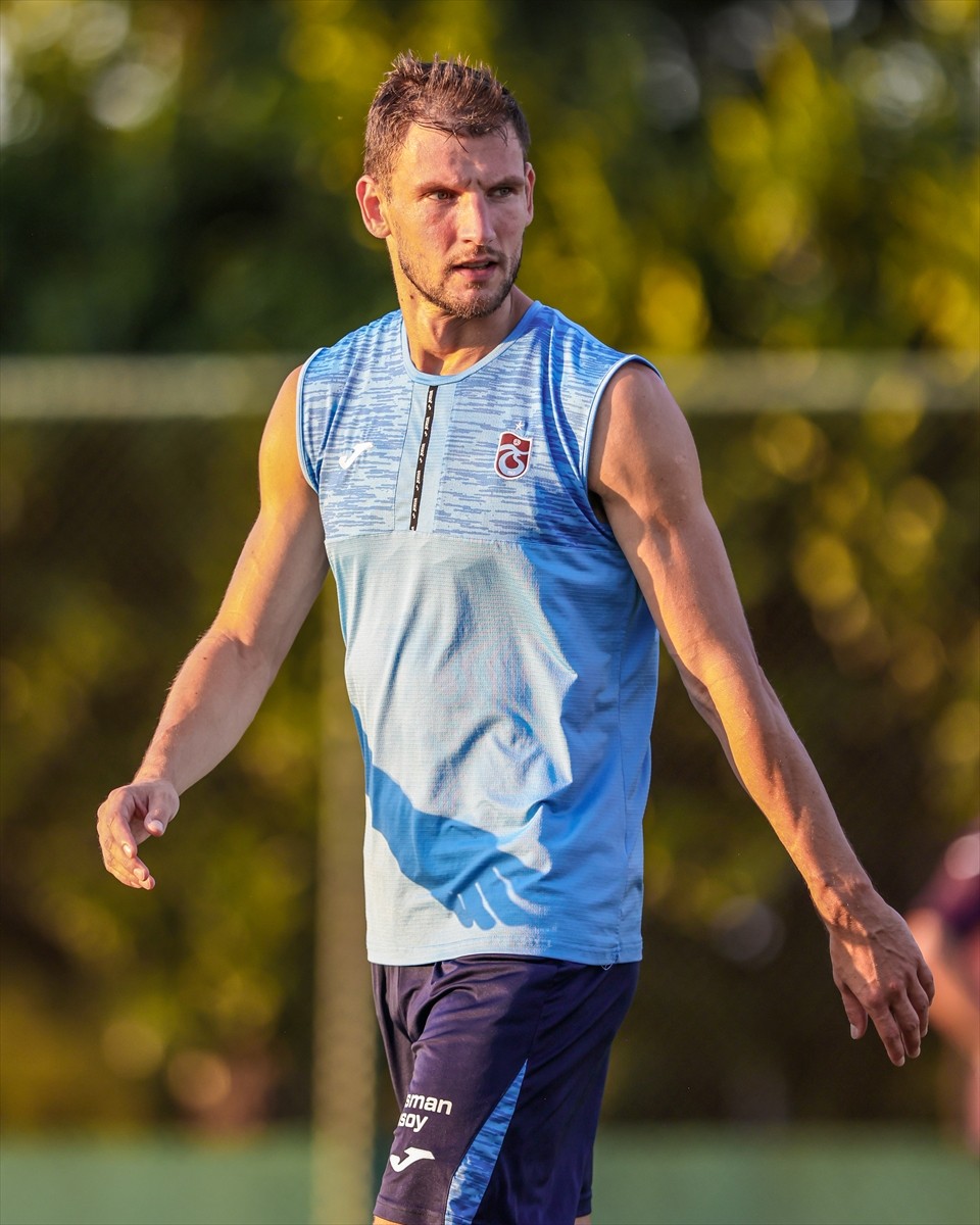 Trabzonspor, UEFA Avrupa Ligi 2. eleme turu rövanşında 1 Ağustos Perşembe günü sahasında...