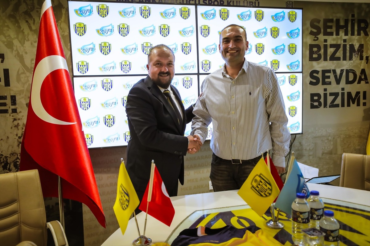 Trendyol 1. Lig ekibi MKE Ankaragücü, Kayın Su ile sponsorluk anlaşmasını devam...