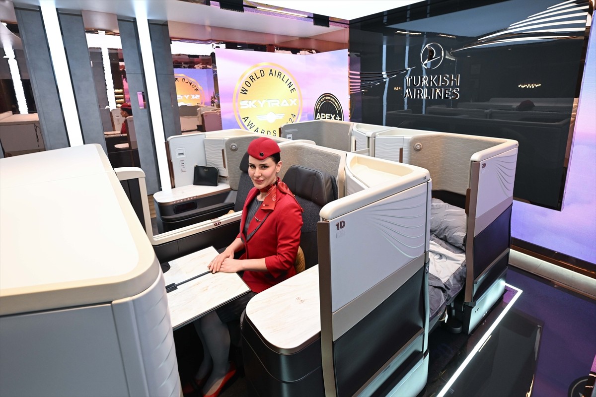 Türk Hava Yolları (THY), İngiltere'de düzenlenen havacılık, savunma ve uzay sanayisinin dünyadaki...