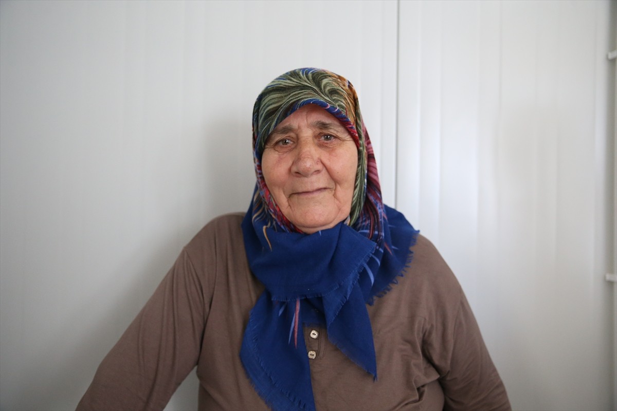 Türk Kızılay, 6 Şubat 2023'teki Kahramanmaraş merkezli depremlerin ardından kurulan konteyner...