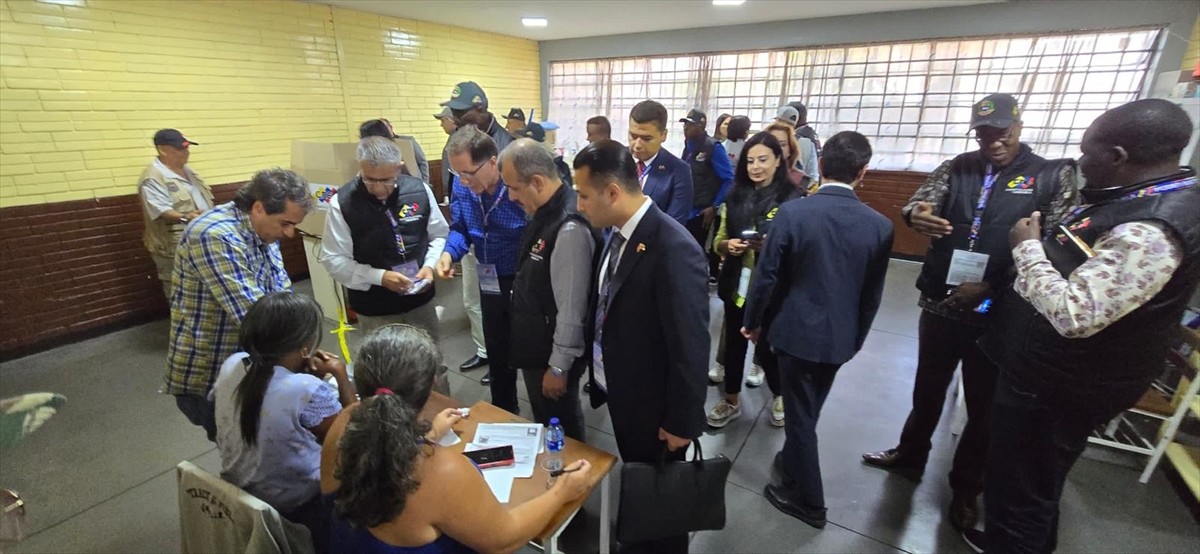 Türkiye-Venezuela Parlamentolararası Dostluk Grubu Başkanı ve AK Parti İstanbul Milletvekili...