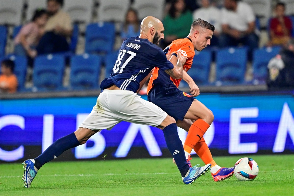 UEFA Avrupa Konferans Ligi 2. eleme turunda RAMS Başakşehir ile San Marino ekibi La Fiorita...