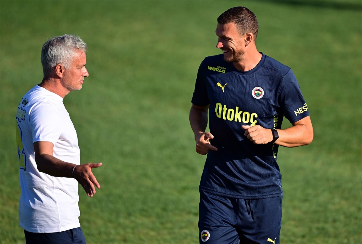 UEFA Şampiyonlar Ligi 2. eleme turu rövanşında yarın İsviçre'nin Lugano ekibini konuk edecek...