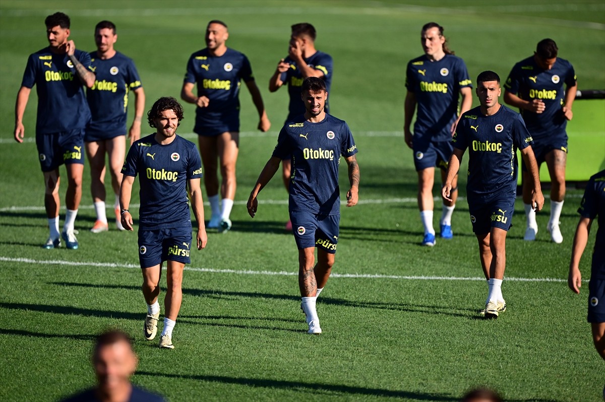 UEFA Şampiyonlar Ligi 2. eleme turu rövanşında yarın İsviçre'nin Lugano ekibini konuk edecek...