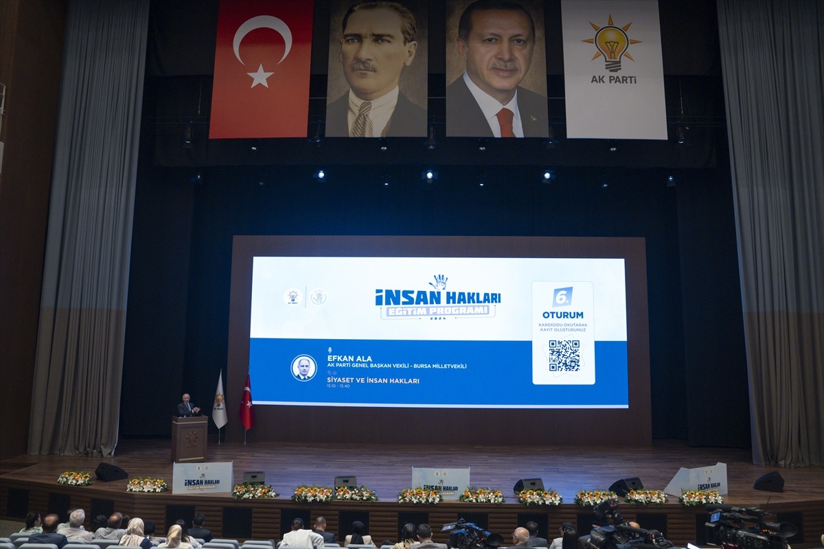 AK Parti İnsan Hakları Başkanlığınca AK Parti Genel Merkez Konferans Salonu'nda 'İnsan Hakları...