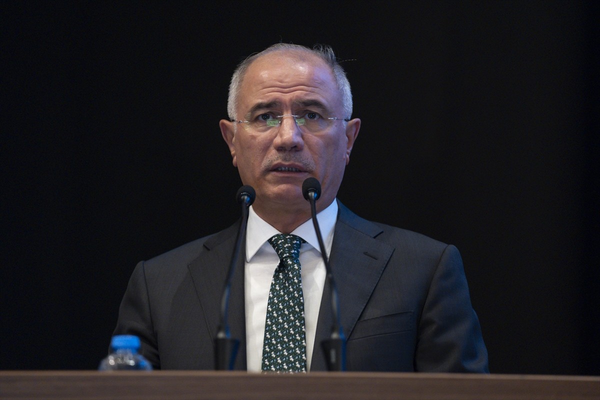 AK Parti İnsan Hakları Başkanlığınca AK Parti Genel Merkez Konferans Salonu'nda 'İnsan Hakları...