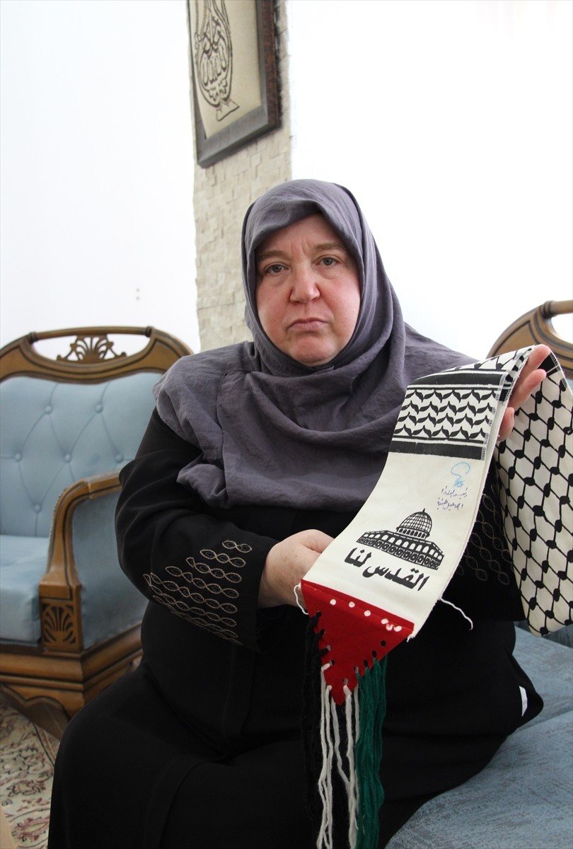 Antalya'da yaşayan Alpaslan Arslan, Filistin'e yardım götüren Mavi Marmara gemisine binebilmek...