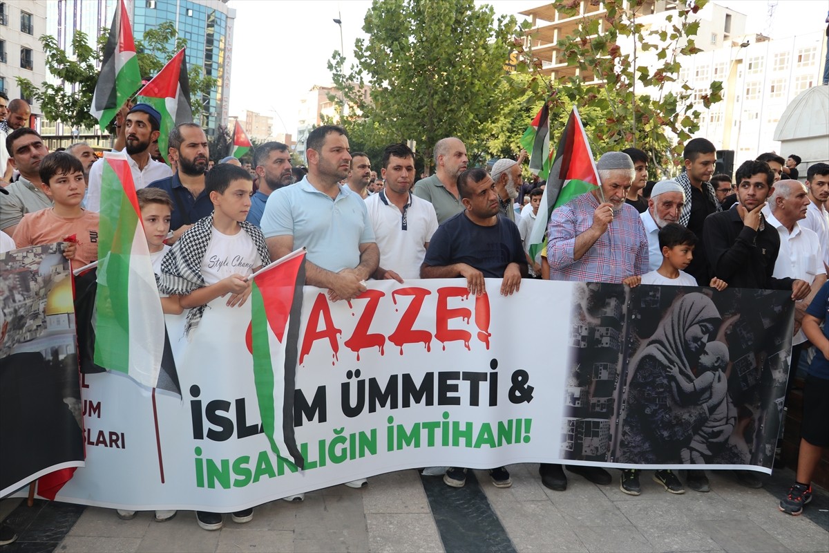 Batman'da Hamas Siyasi Büro Başkanı İsmail Heniyye'nin suikasta uğraması ve İsrail'in Filistin'e...