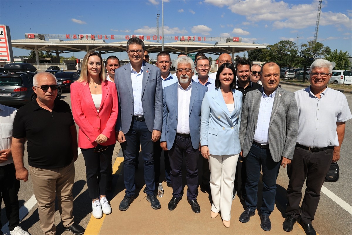 CHP Genel Başkan Yardımcısı Ensar Aytekin ve beraberindekiler, Kapıkule Sınır Kapısı'nda dönüş...