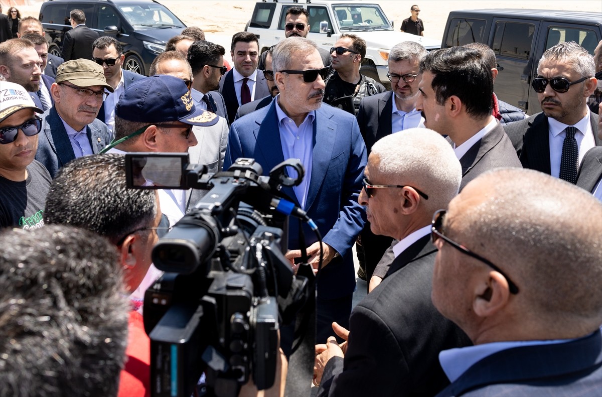 Dışişleri Bakanı Hakan Fidan, Mısır Dışişleri Bakanı Bedir Abdulati'nin daveti üzerine gittiği...