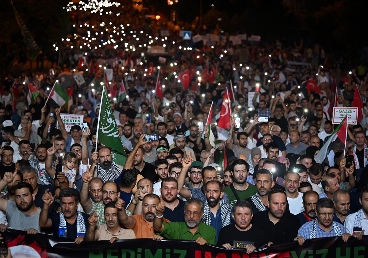 Hamas Siyasi Büro Başkanı İsmail Heniyye'nin İran'ın başkenti Tahran'da suikasta uğramadan önce...
