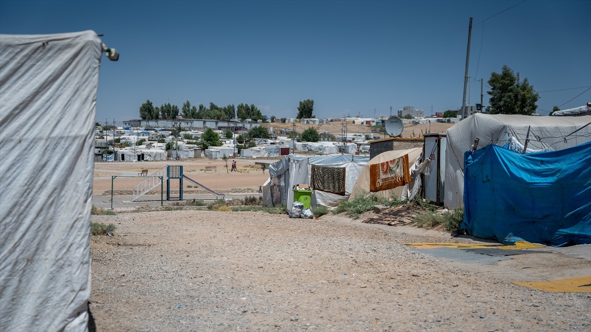 Irak'ın Musul kentine bağlı Sincar ilçesinden 10 yıl önce terör örgütü DEAŞ'ın işgali nedeniyle...
