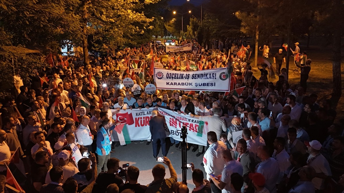 İran'ın başkenti Tahran'da suikaste uğrayan Hamas Siyasi Büro Başkanı İsmail Heniyye için...