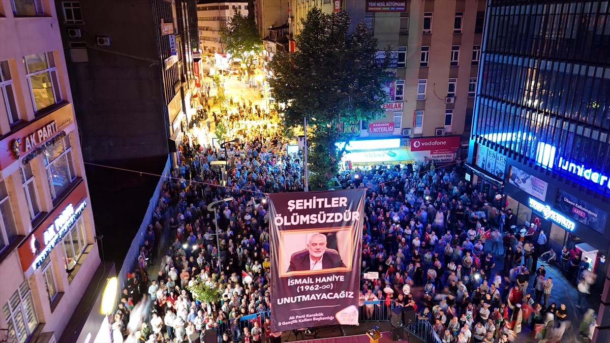 İran'ın başkenti Tahran'da suikaste uğrayan Hamas Siyasi Büro Başkanı İsmail Heniyye için...