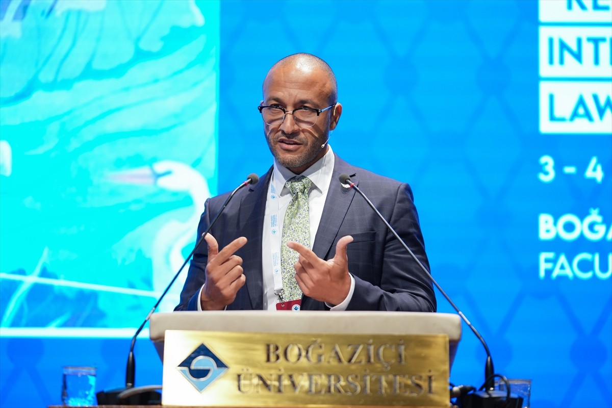İstanbul'da Anadolu Ajansının (AA) Global İletişim Ortağı olduğu, Boğaziçi Üniversitesi Hukuk...