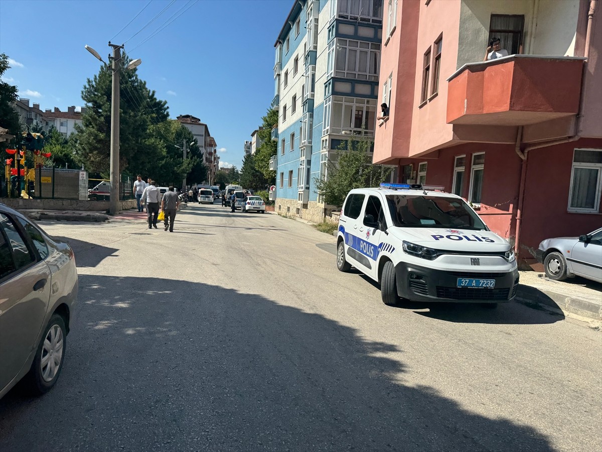 Kastamonu'da 1 polisi şehit eden diğerini yaralayan zanlı, etkisiz hale getirildi. 