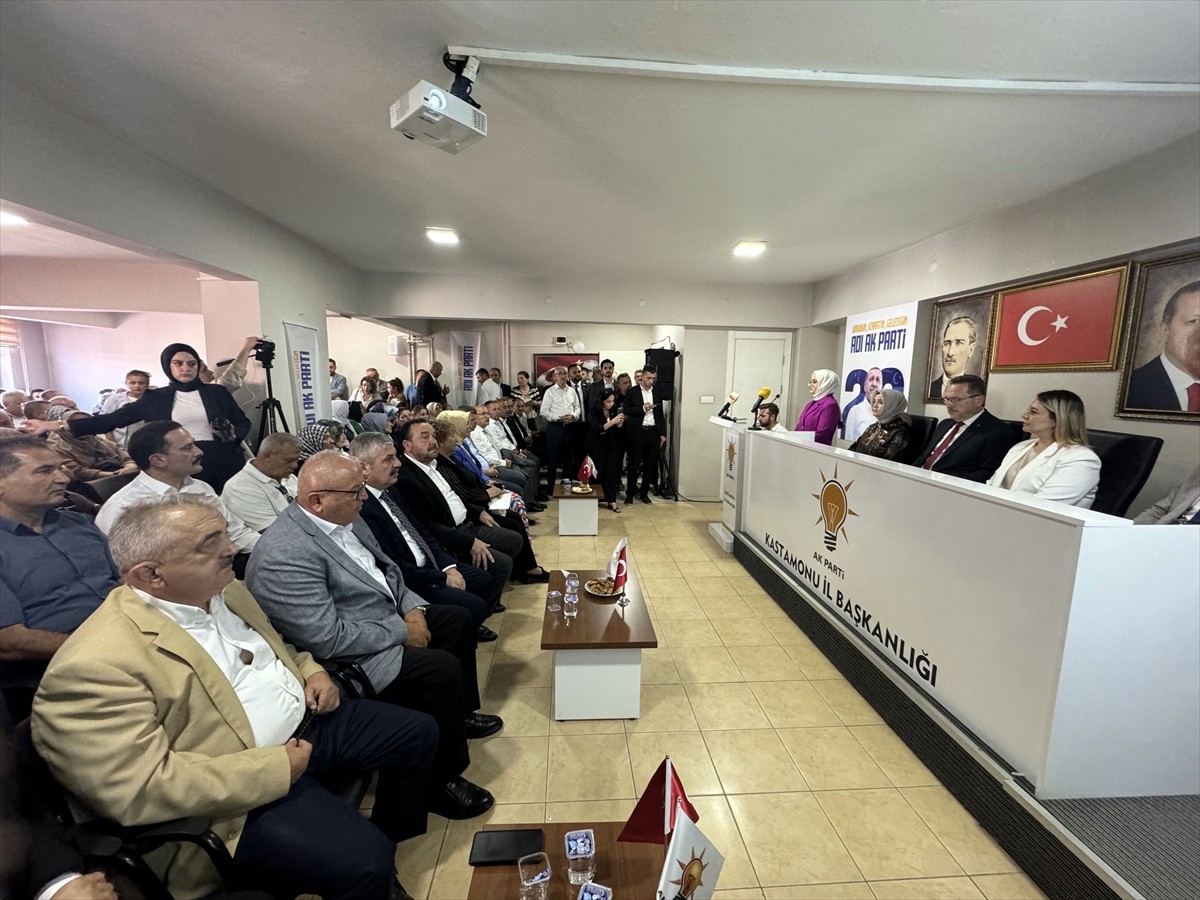 Kastamonu'da, AK Parti'nin 23. kuruluş yıl dönümü dolayısıyla program düzenlendi. AK Parti İl...