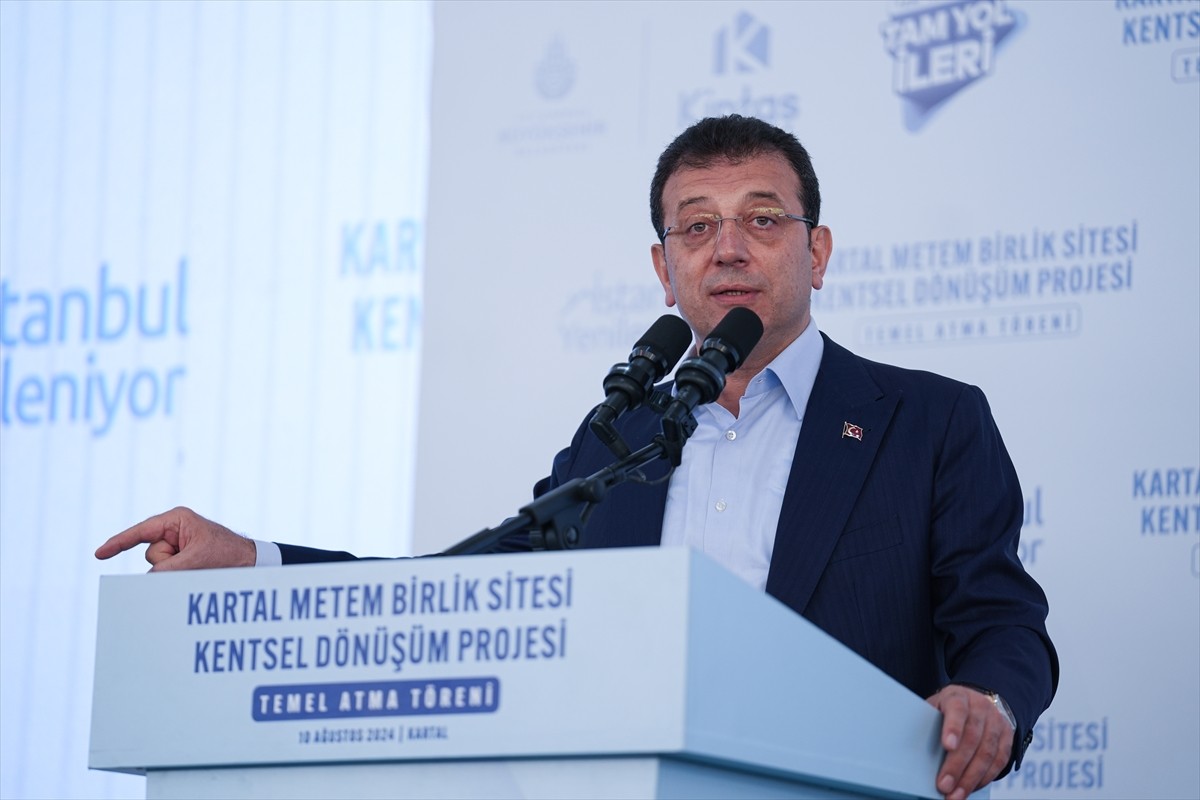 KİPTAŞ tarafından kentsel dönüşüm süreci başlatılan Kartal Metem Birlik Sitesi'nin temel atma...