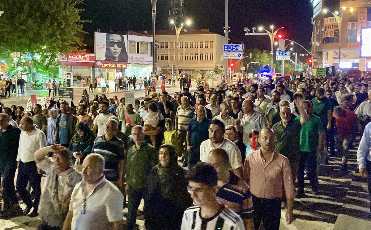 Kırşehir'de, Hamas Siyasi Büro Başkanı İsmail Heniyye'nin Tahran'da suikasta uğraması ve İsrail'in...