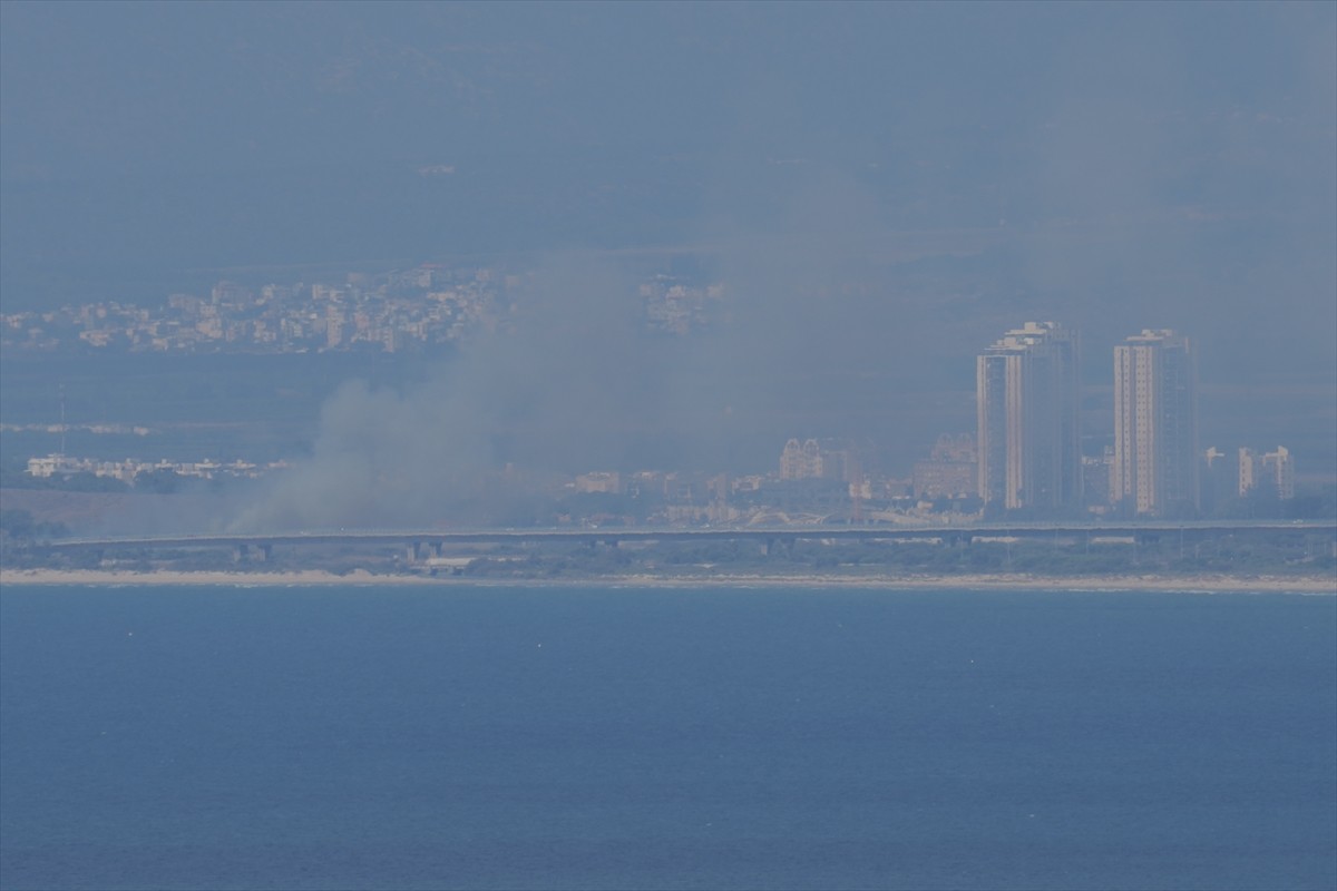 Lübnan Hizbullahı'nın, İsrail'in kuzeyindeki Akka ve Nehariya arasında "askeri üs olduğu" ifade...