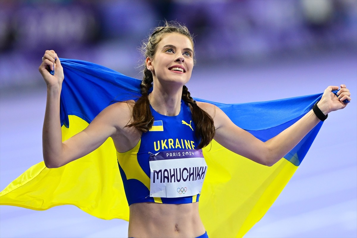 Paris 2024 Olimpiyat Oyunları'nda atletizm kadınlar yüksek atlama finalleri, Fransa'nın başkenti...