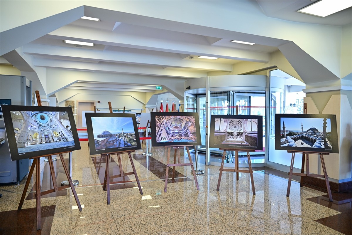 "Kubbe-i İstanbul" kitabının tanıtım programı, İstanbul Ticaret Odasının (İTO) Eminönü'ndeki...