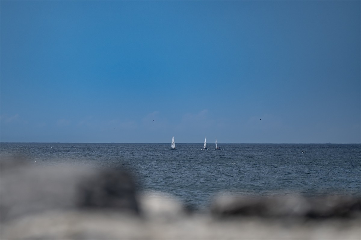 "Yelkenin yeni modası" sloganıyla tüm yarış sınıflarını kapsayan 12. TAYK Slam X eker Olympos...