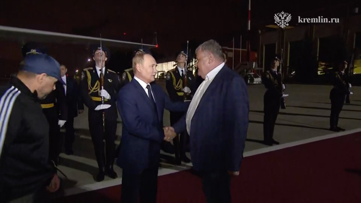 Rusya Devlet Başkanı Vladimir Putin, Milli İstihbarat Teşkilatının (MİT) yönetiminde Ankara’da...