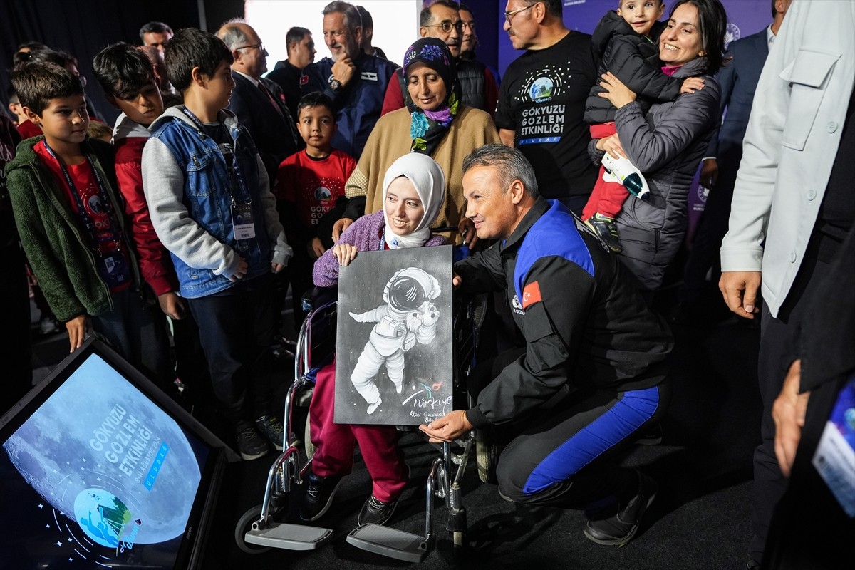 Sanayi ve Teknoloji Bakanı Mehmet Fatih Kacır, bu yıl Bursa Uludağ'da gerçekleştirilen ve 11...