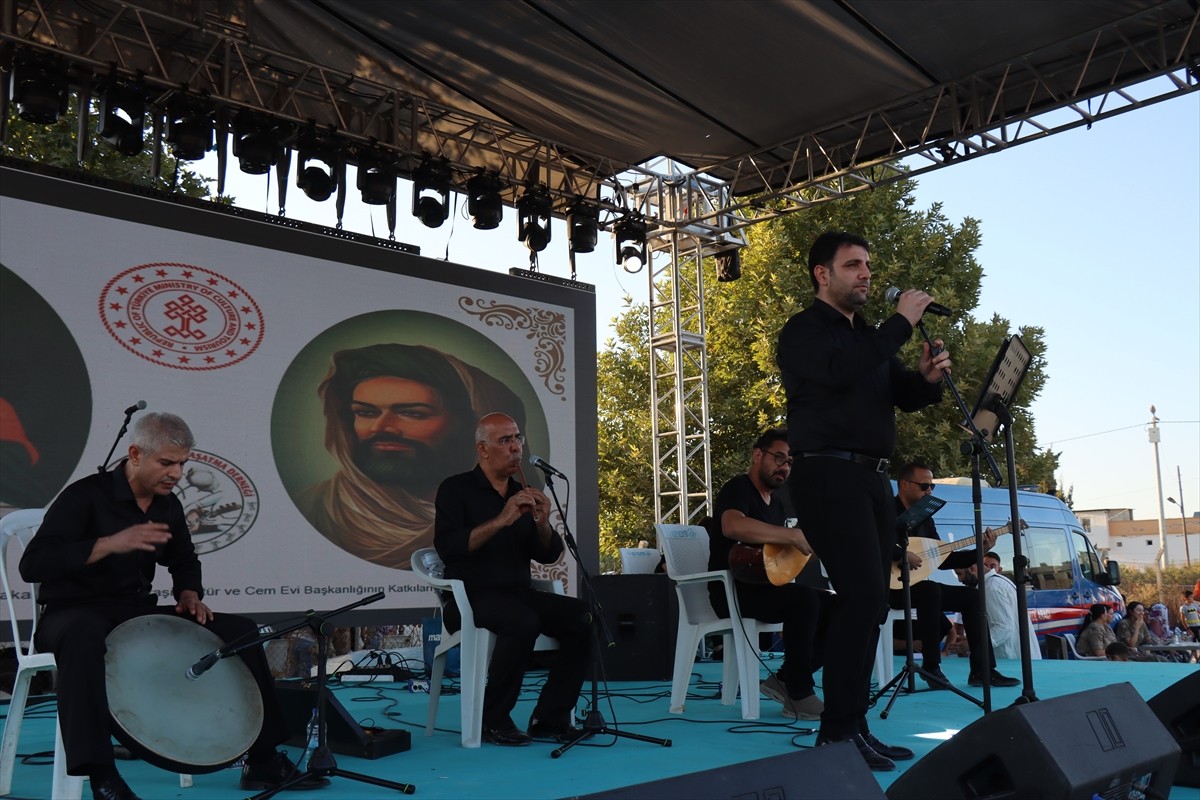 Şanlıurfa'nın merkez Haliliye ilçesinde 'Kısas Geleneksel 16. Aşure Etkinliği Kültür ve Sanat...